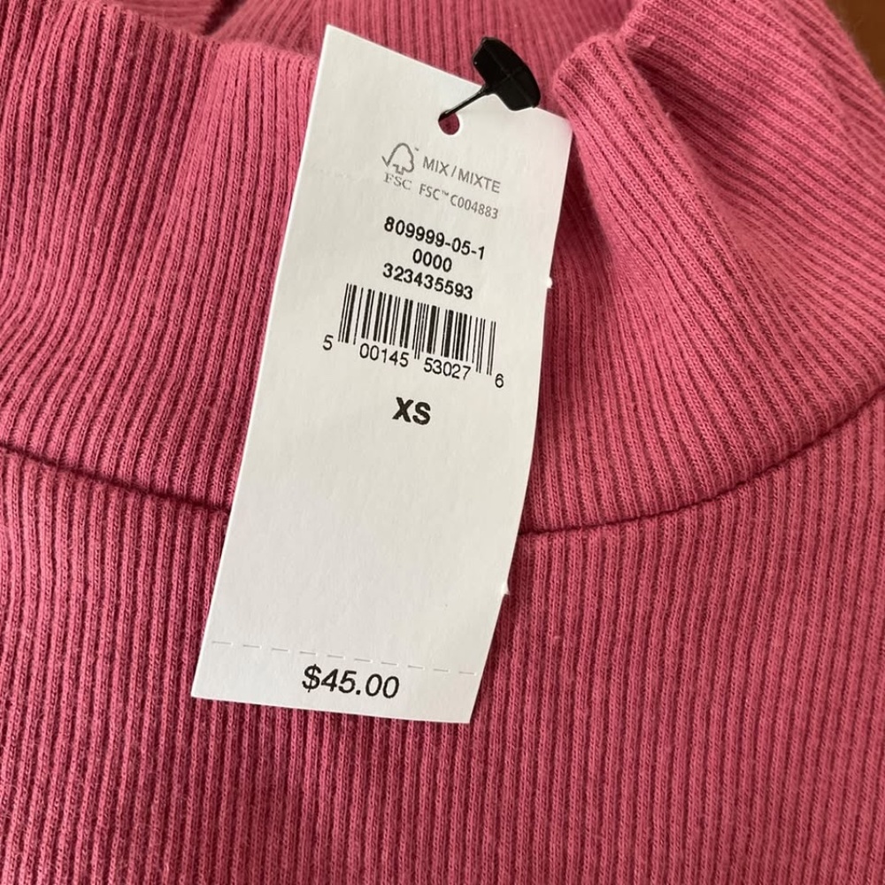 NWT Banana Republic Ribbed Mock-Neck Turtleneck Top - Picture 2 of 2
